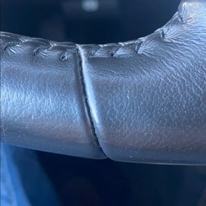 Meet your Posher, Thomas